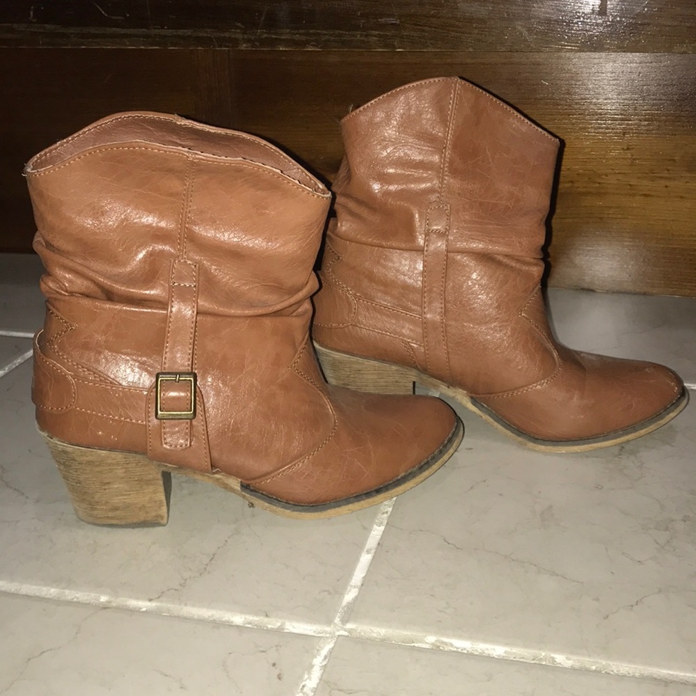 Wet Seal ankle boots